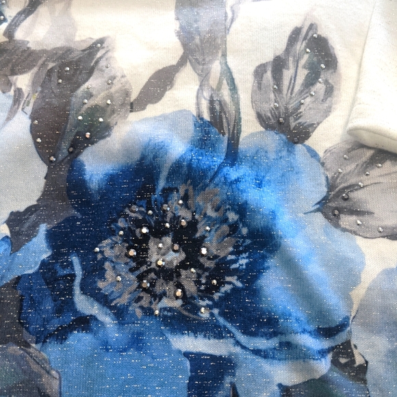 Alfred Dunner Floral Print Sparkle Shirt - Picture 6 of 8